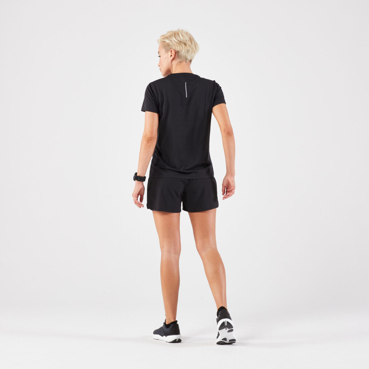 Women's Kiprun Run 100 running T-shirt - black - Image 6
