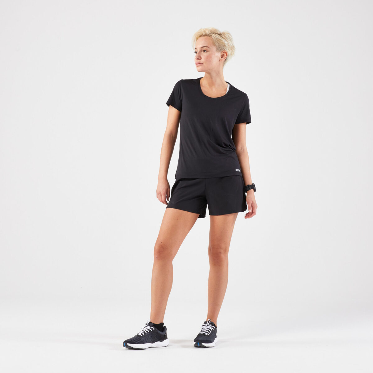 Women's Kiprun Run 100 running T-shirt - black - Image 2