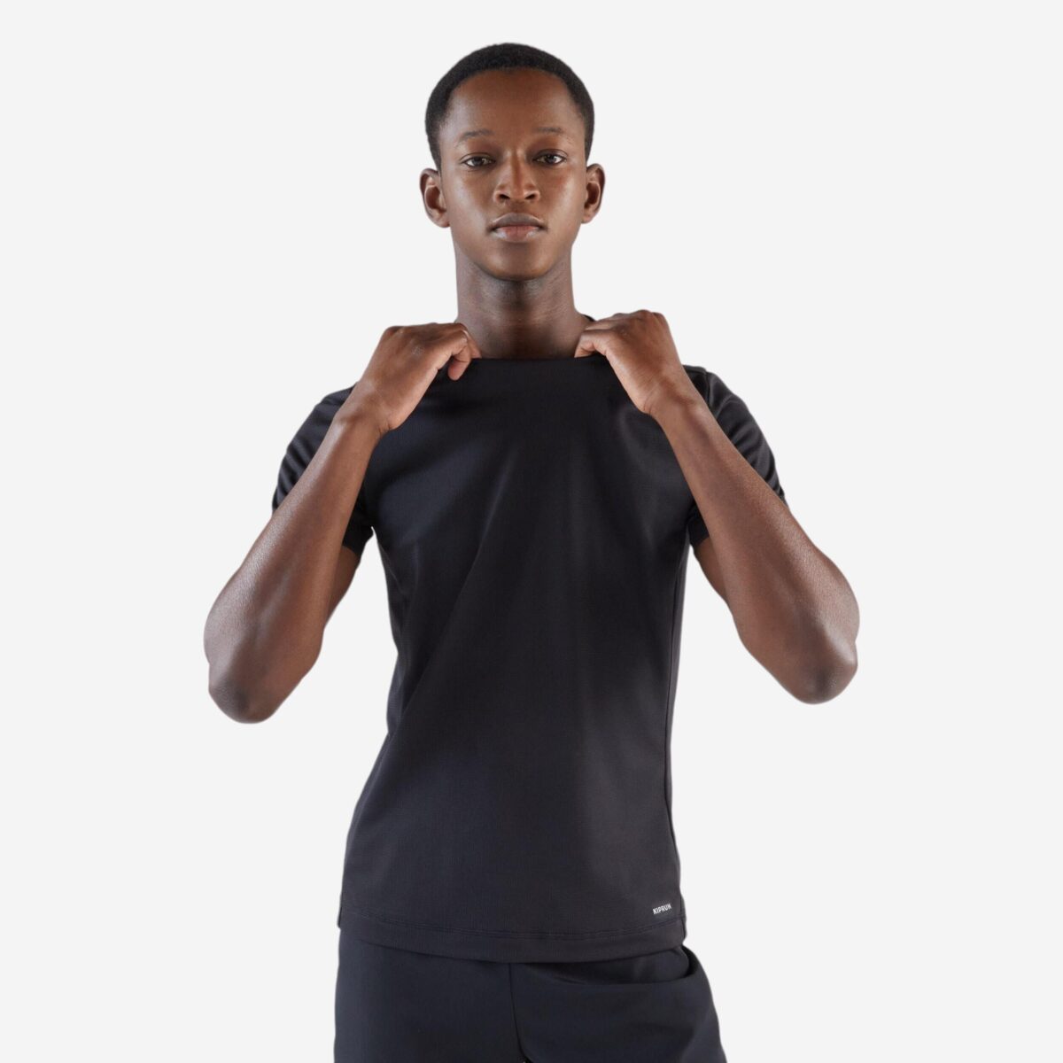 Men Running T-Shirt Breathable, Quick Dry, Kiprun 100 - Black - Image 4