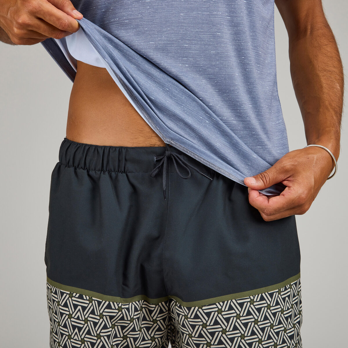 Men surfing short-sleeved UV Water T-Shirt top GREY - Image 5